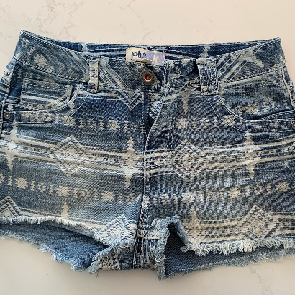 Women’s jean shorts